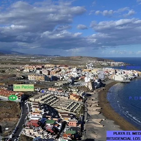 Playa Con Terrazas, Vistas, Garaje Y Trastero, En La Gaviota, 36, Zona Wind Surf